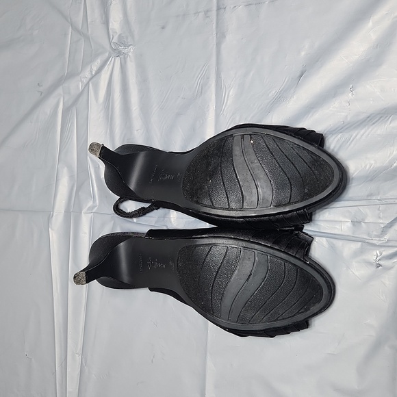 Fiomi Night Shoes - Picture 7 of 10